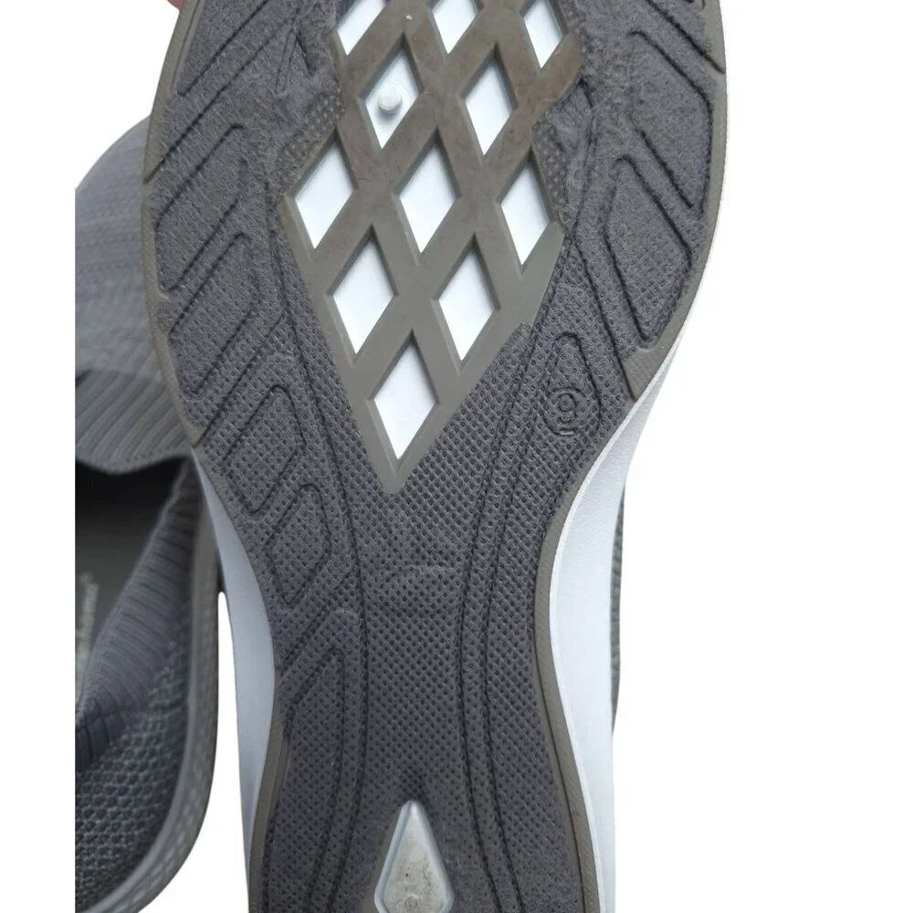 Tommy Bahama Womens Gray Knit Slip On Sneakers Lightweight Casual Size 9.